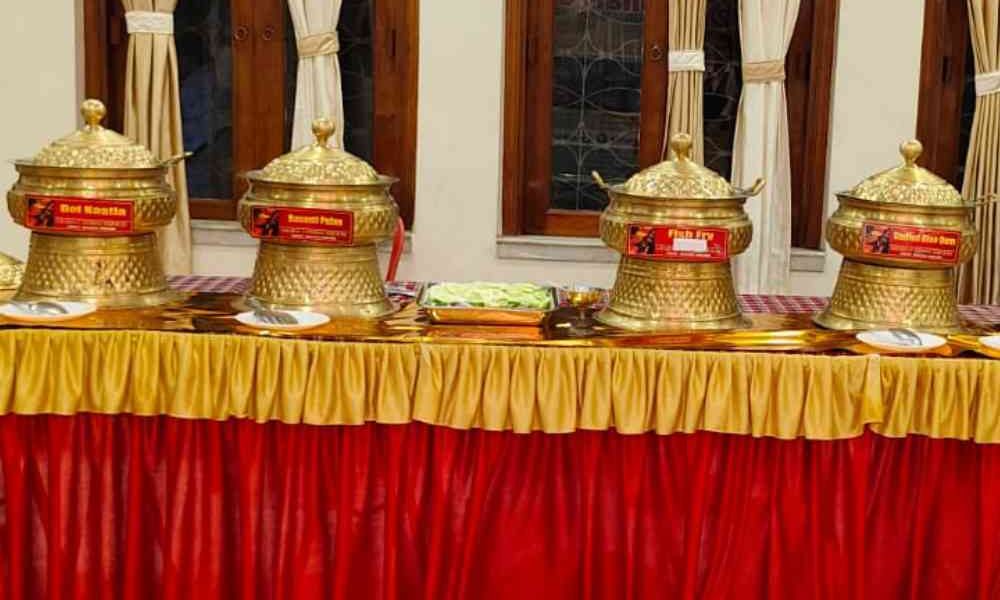 Well-decorated buffet by Gharoa Catering showcasing elegant arrangements and delicious dishes.